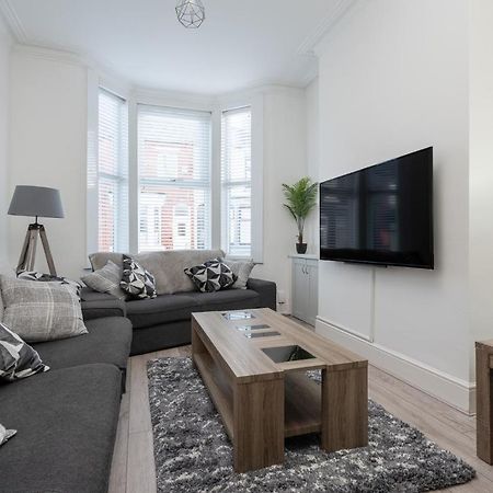 Hornsey Lodge - Strictly No Parties Liverpool Eksteriør bilde