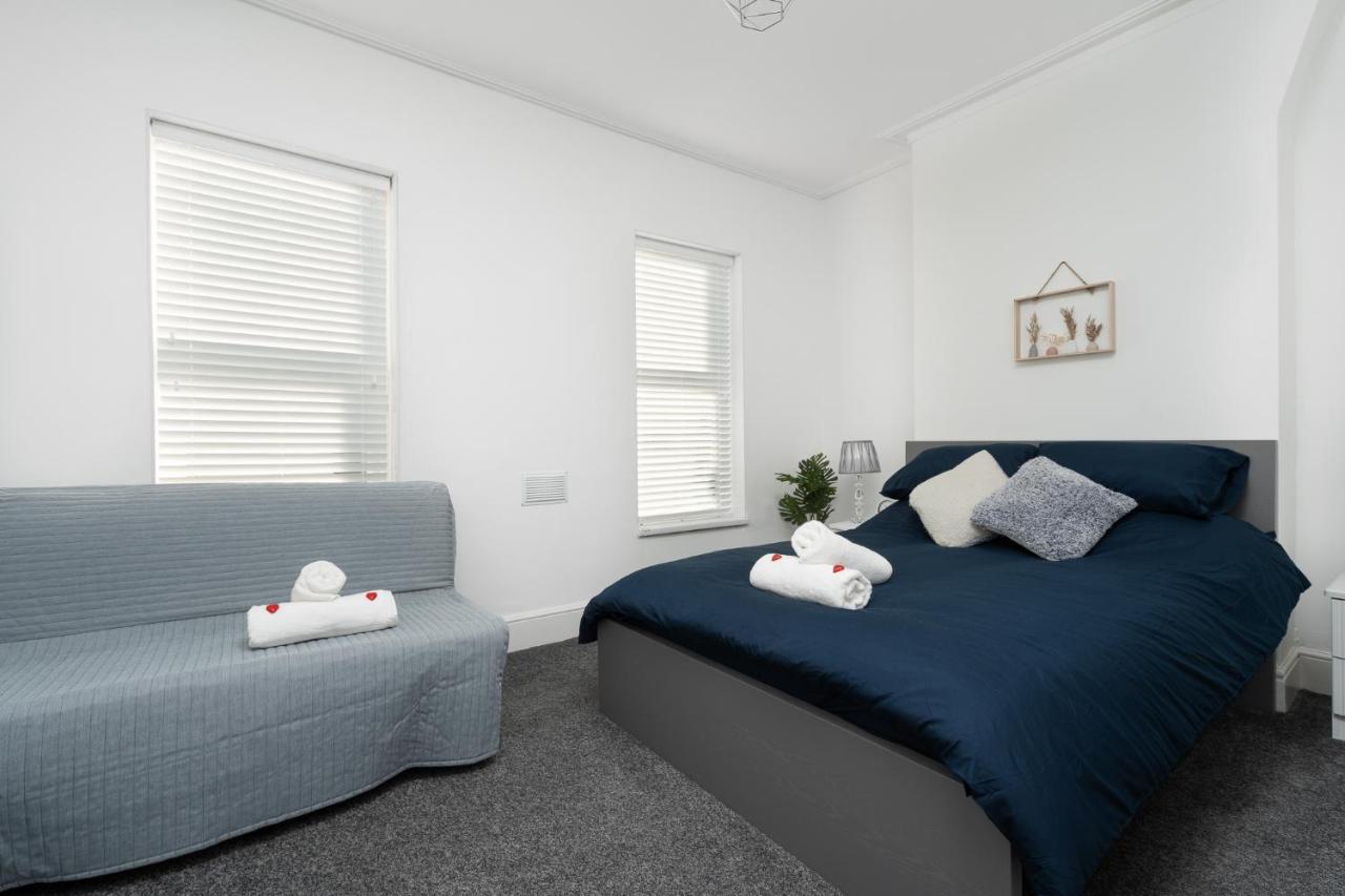 Hornsey Lodge - Strictly No Parties Liverpool Eksteriør bilde
